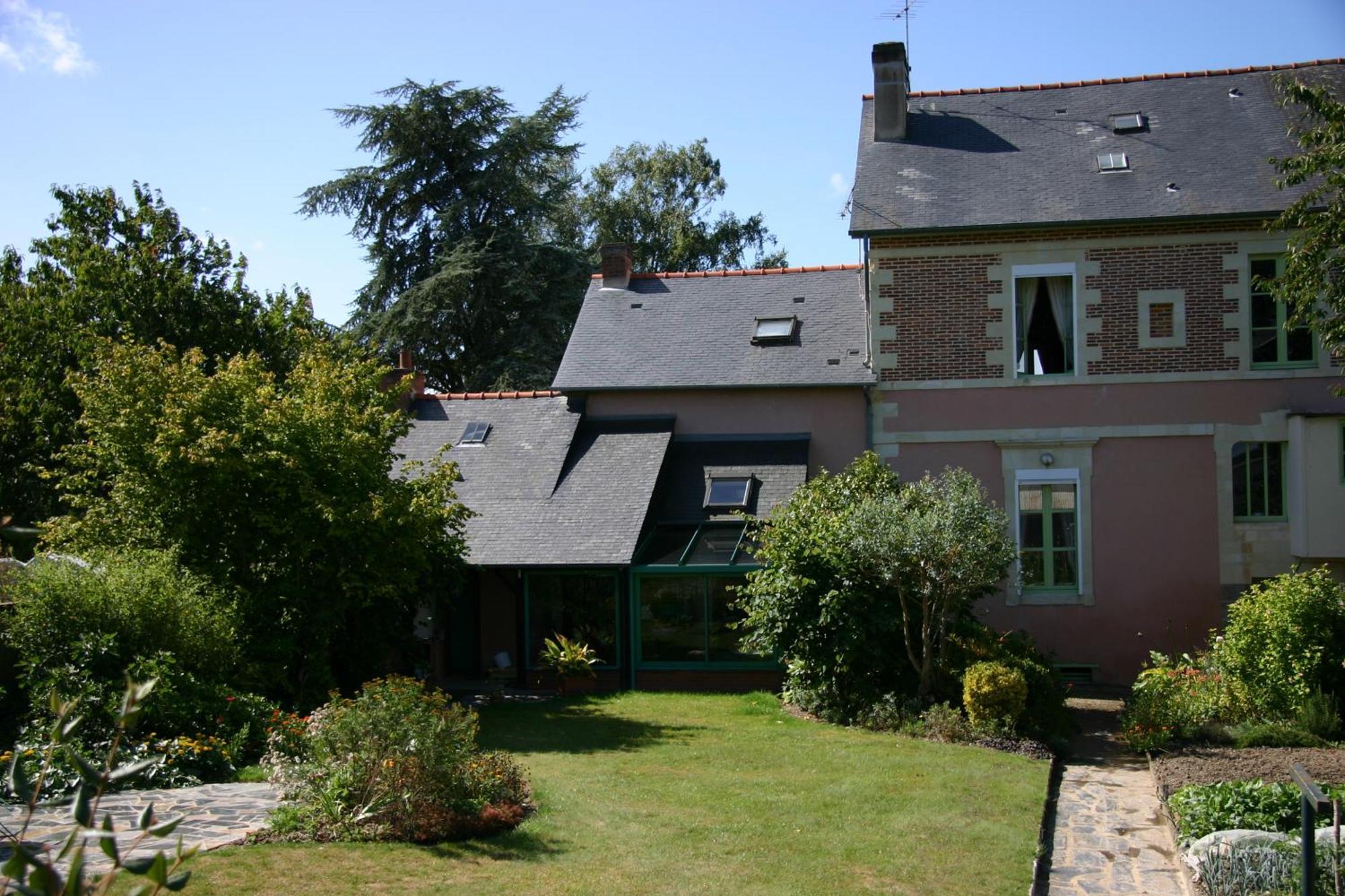 Studio du Chalet de Caharet Pipriac Extérieur photo